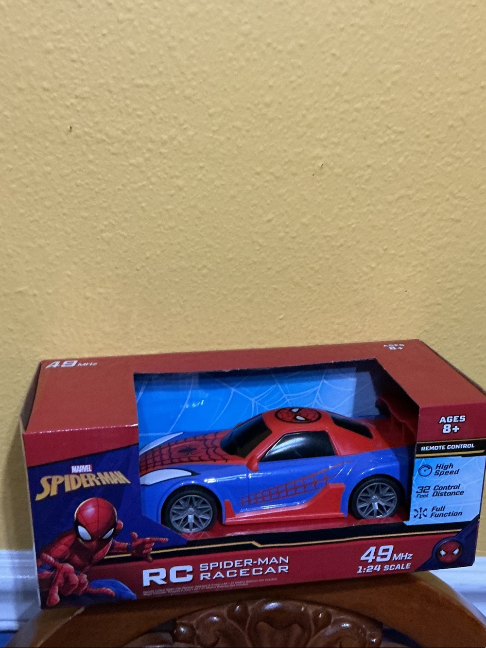 Marvel Spider-Man Remote Control Racecar nwb